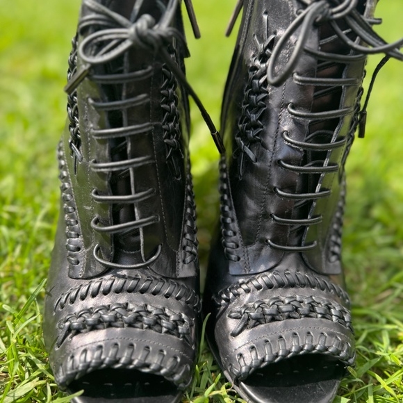 Jason Wu Black Corset Whipstitch Detail open toe booties - Picture 3 of 6